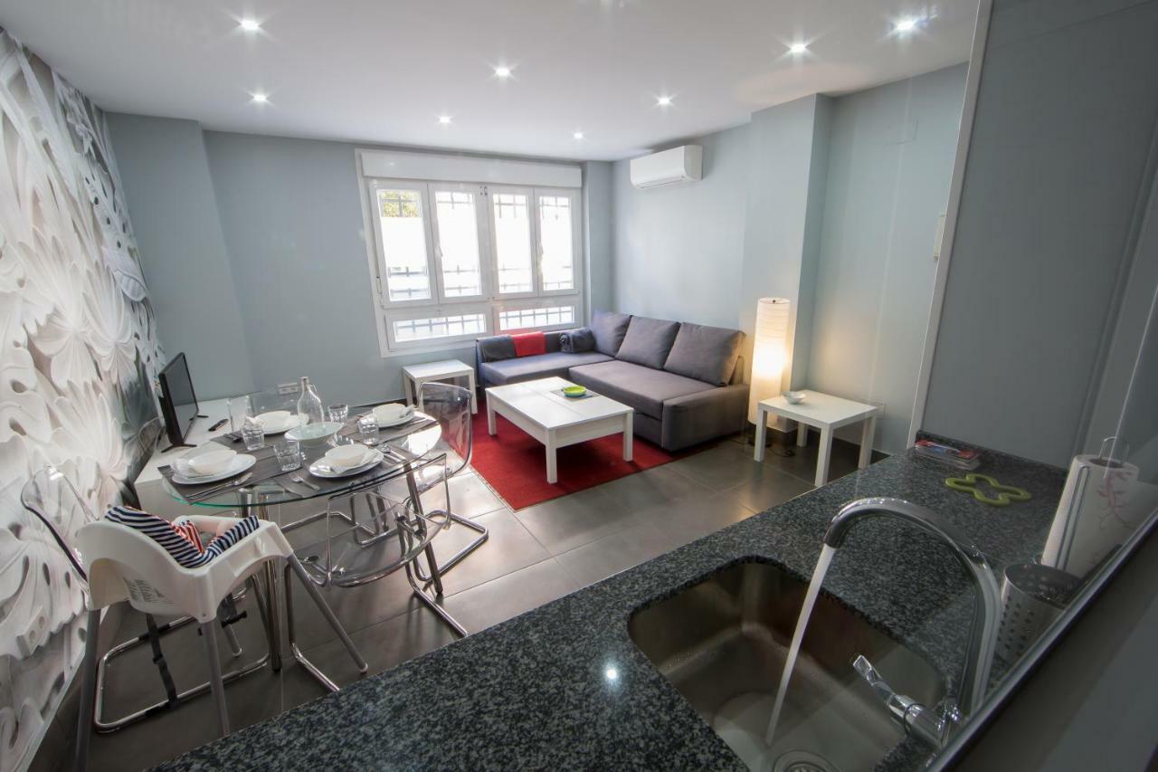 Windrose 4 Apartman Madrid Kültér fotó